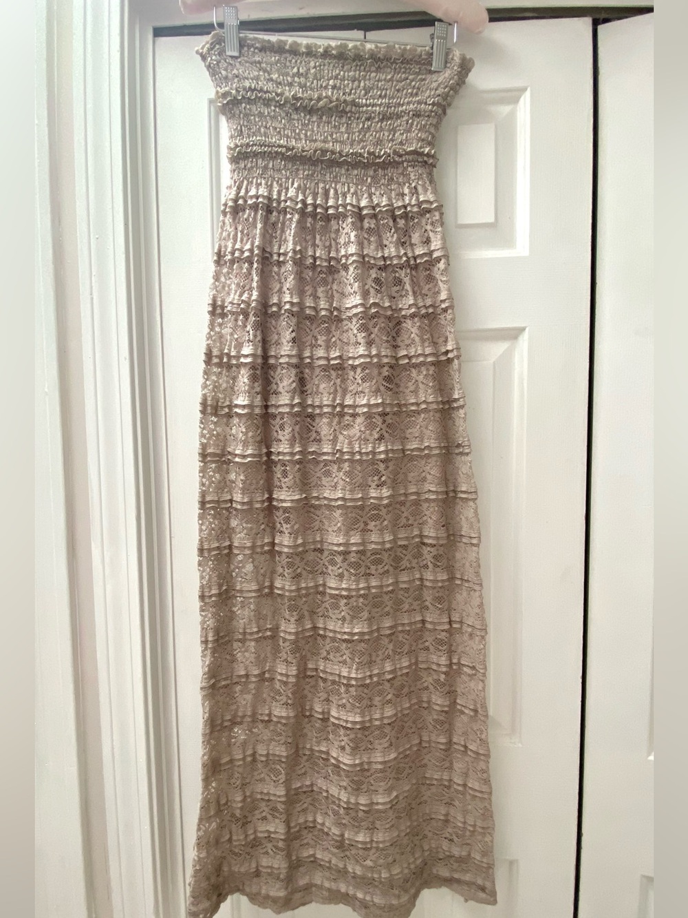 Beautiful lace, taupe maxi dress! Pull on easy! Size M